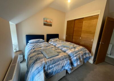 Twin Room at Pennant Igyn Holiday Cottage