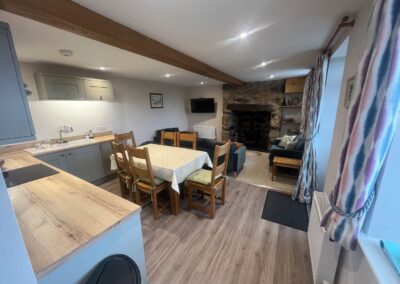 Dining room at Pennant Igyn Holiday Cottage